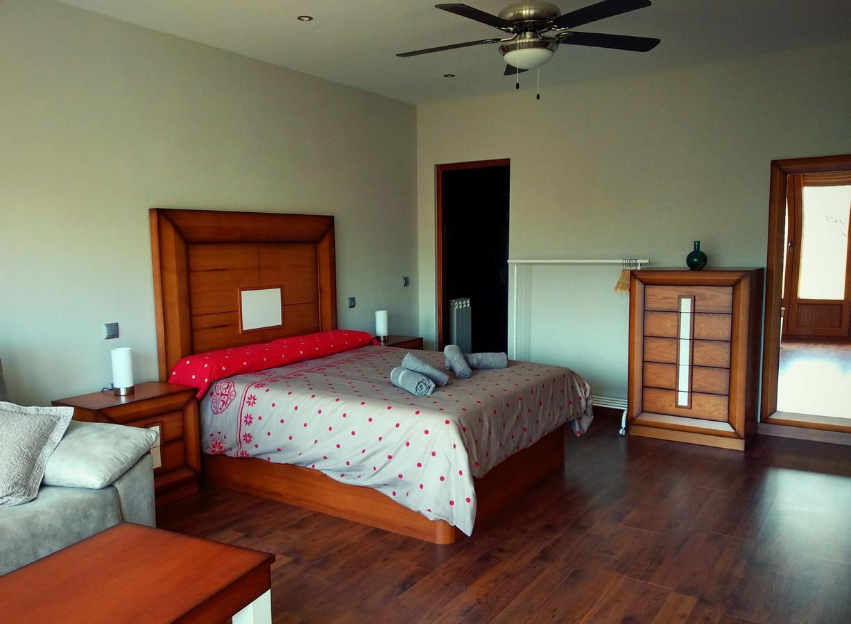 Casa Rural El Cano Nava del Rey ภายนอก รูปภาพ