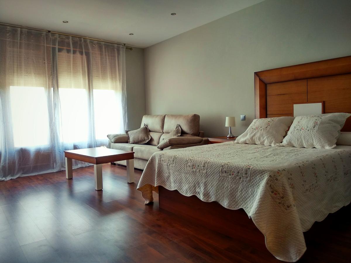Casa Rural El Cano Nava del Rey ภายนอก รูปภาพ